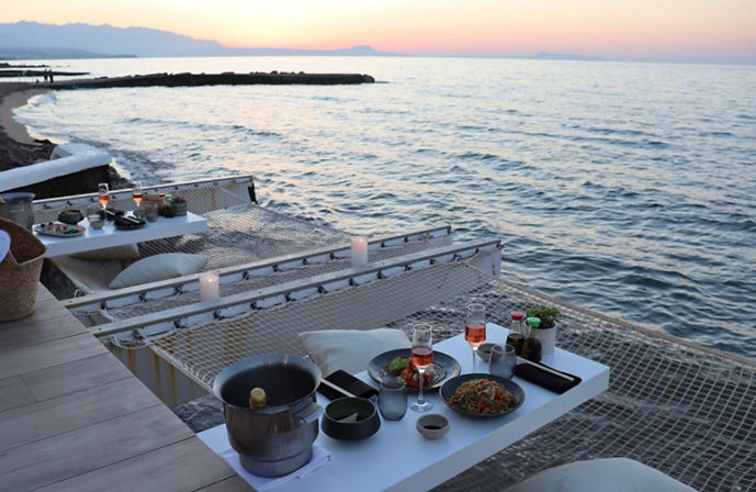 //www.jet2holidays.com/-/media/assets/product images - custom overview groups/her/grecotel luxme white/her_81870_grecotel-luxme-white_170226_01_custom-overview--689-x-448.jpeg